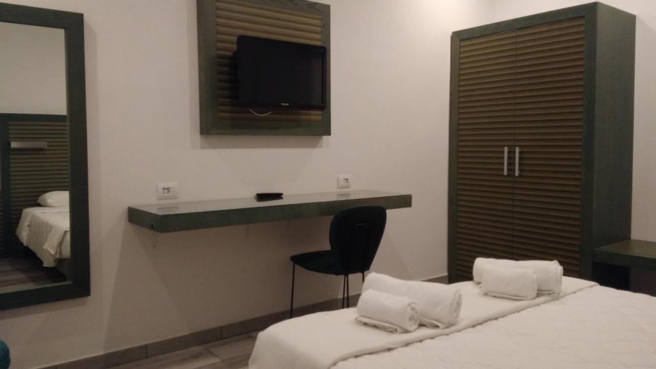 Apartment White